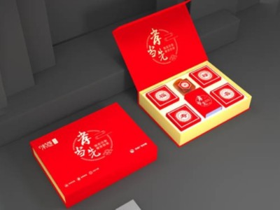 包裝盒定制廠家生產(chǎn)的禮品包裝盒，為您表達(dá)愛的祝福！